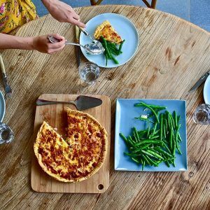 Quiche Lorraine with green beanss